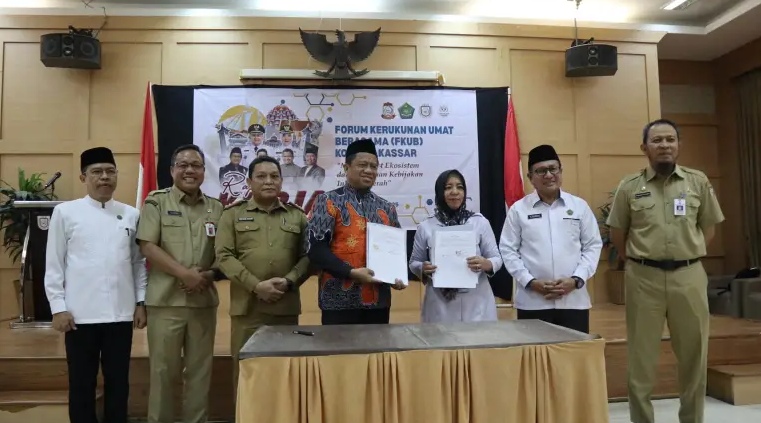 FKUB dan LPP RRI Makassar Teken MoU Tentang Penyelenggaraan Siaran Program Kerukunan