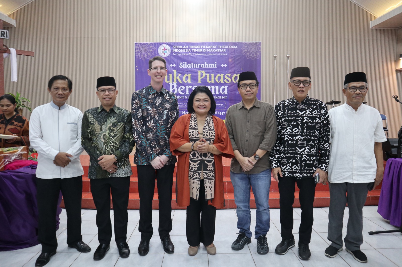 Dihadiri Tokoh Lintas Agama, FKUB Makassar Apresiasi Buka Puasa Bersama Yang Digelar Kampus STFT INTIM