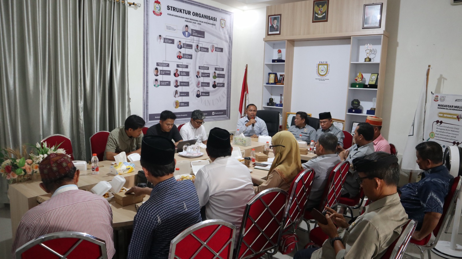 FKUB Kota Makassar dan Densus 88 AT Polri Bahas Pencegahan Bullying, Memetic Violence, NVE dan Radikalisme
